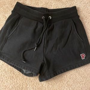 VS Pink Campus Logo Short